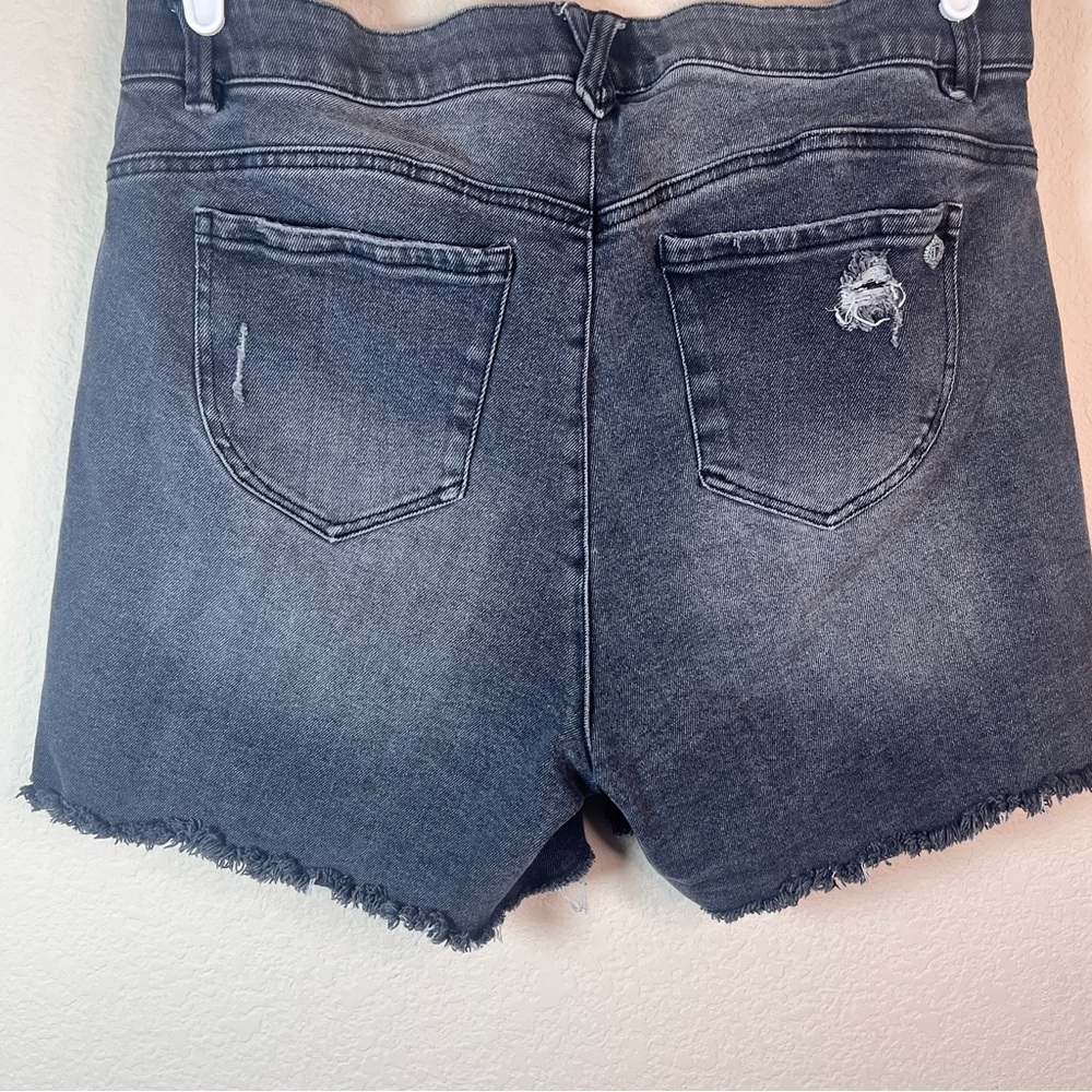 Democracy Ab Solution High Waist Denim Shorts Gray Distressed Plus 16W - Picture 4 of 7